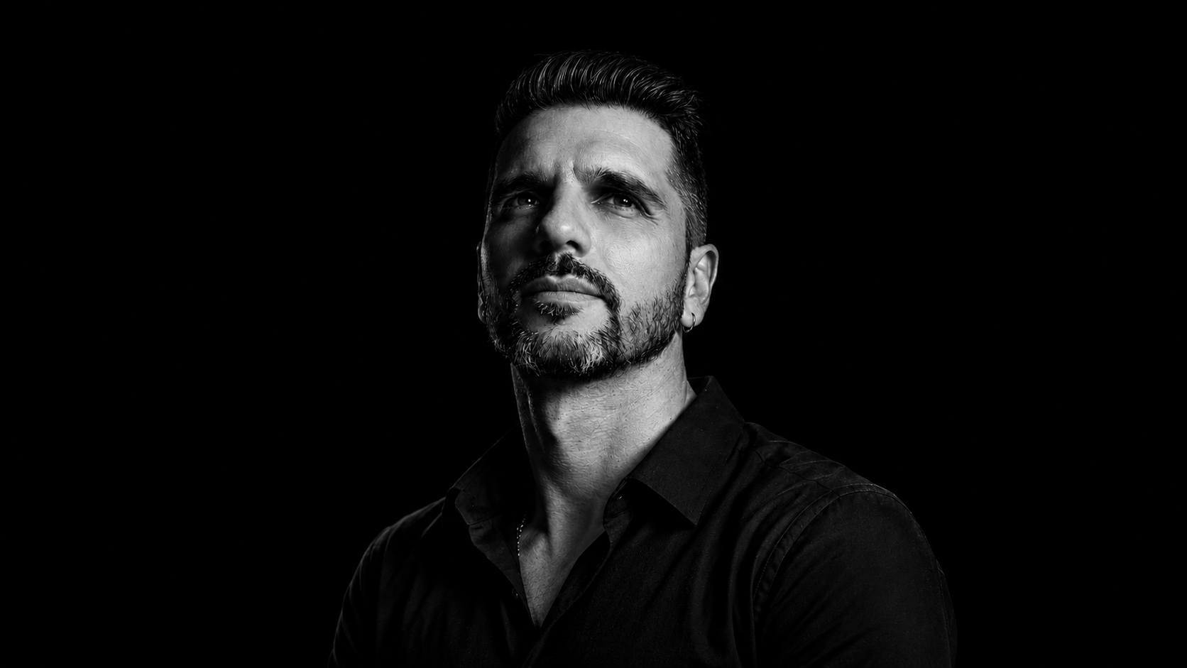 Retrato em preto e branco de Lucas Tressino